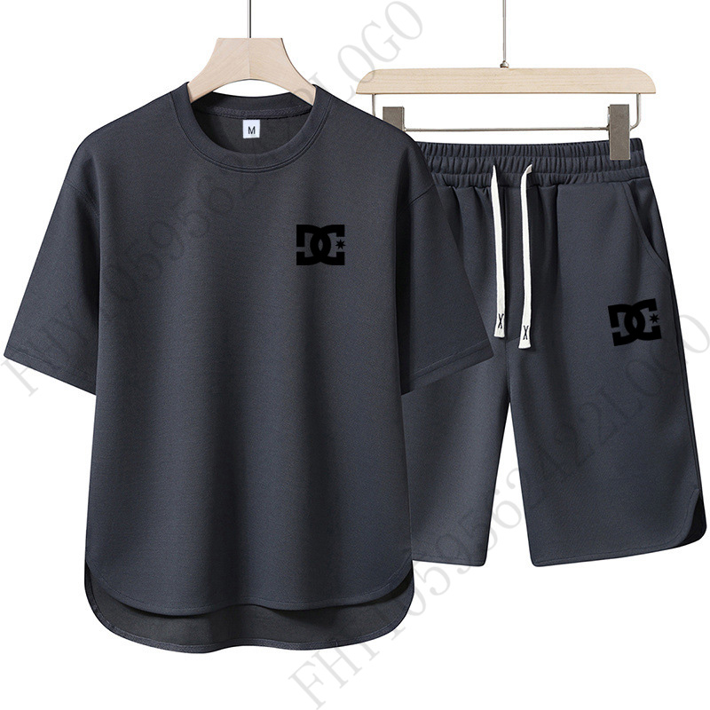 Men's fashionable short-sleeve - огляд і ціна Mens Fashion Trend