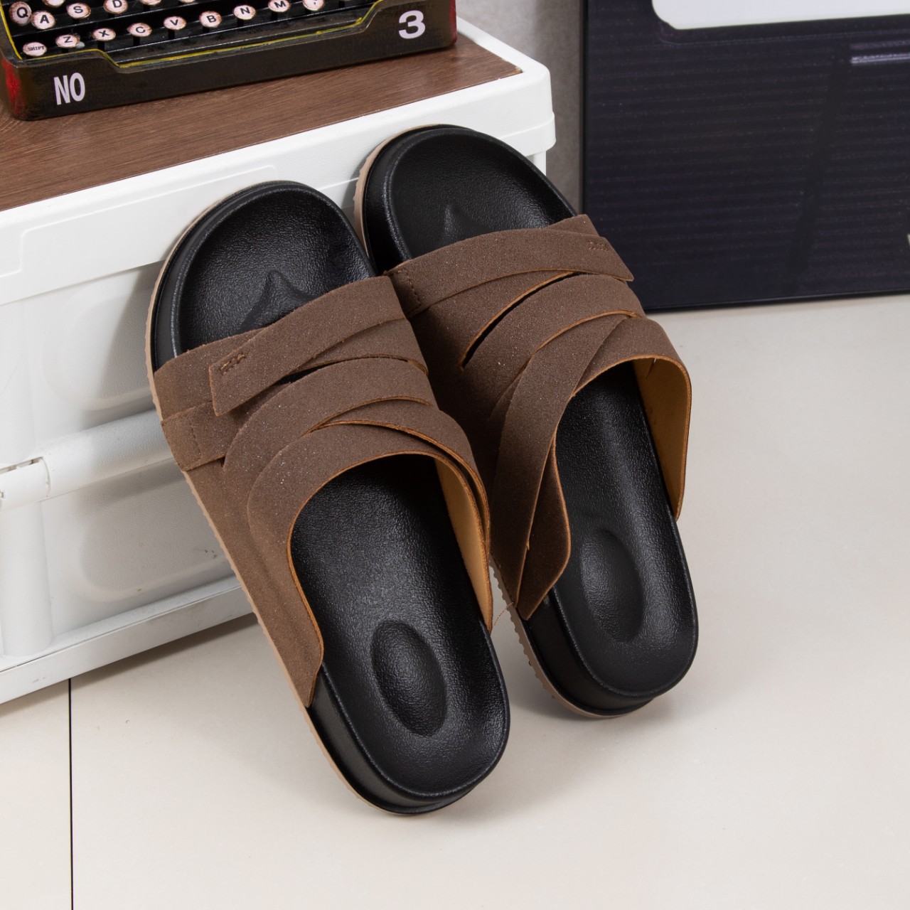 Men Luxury Mesh Slides Summer  - огляд і ціна Men'S Fashion Loafers Shoes